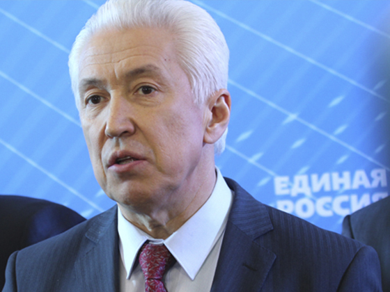 «Единая Россия» обратилась к Путину с просьбой начать поставки военной помощи в ДНР и ЛНР
